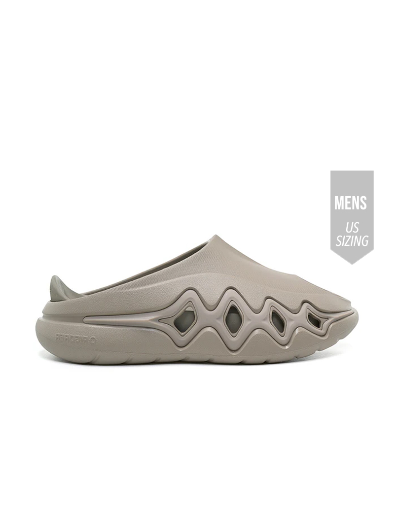 SHARK 3 SLIDES (MOCHA )