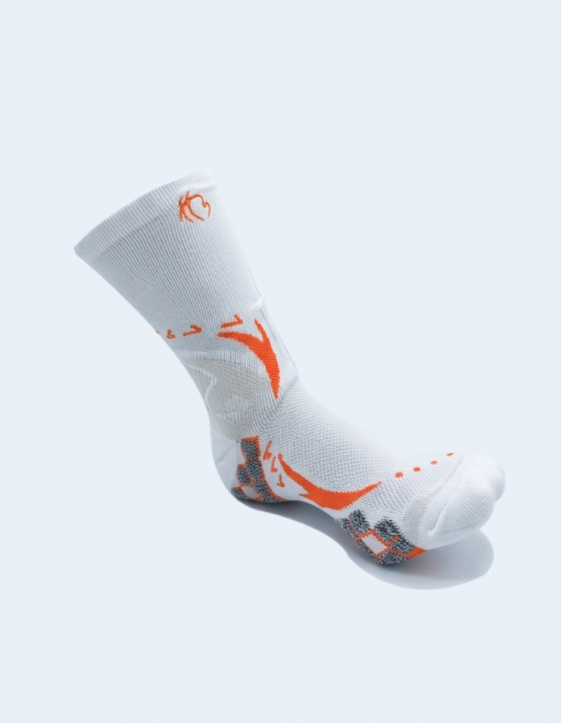 HOOPS PERFORMANCE SOCK (WHT/ORG